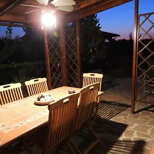 https://casa-di-angela.it-tuscanyhotel.com